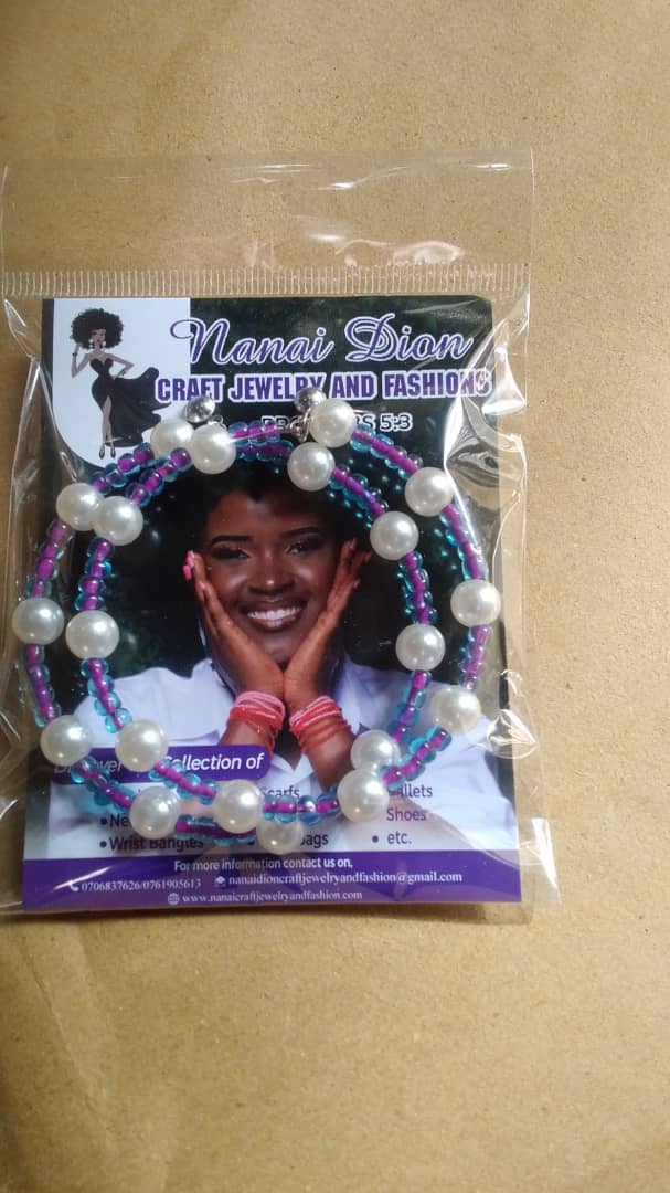 Naira-Beaded Hoop earrings